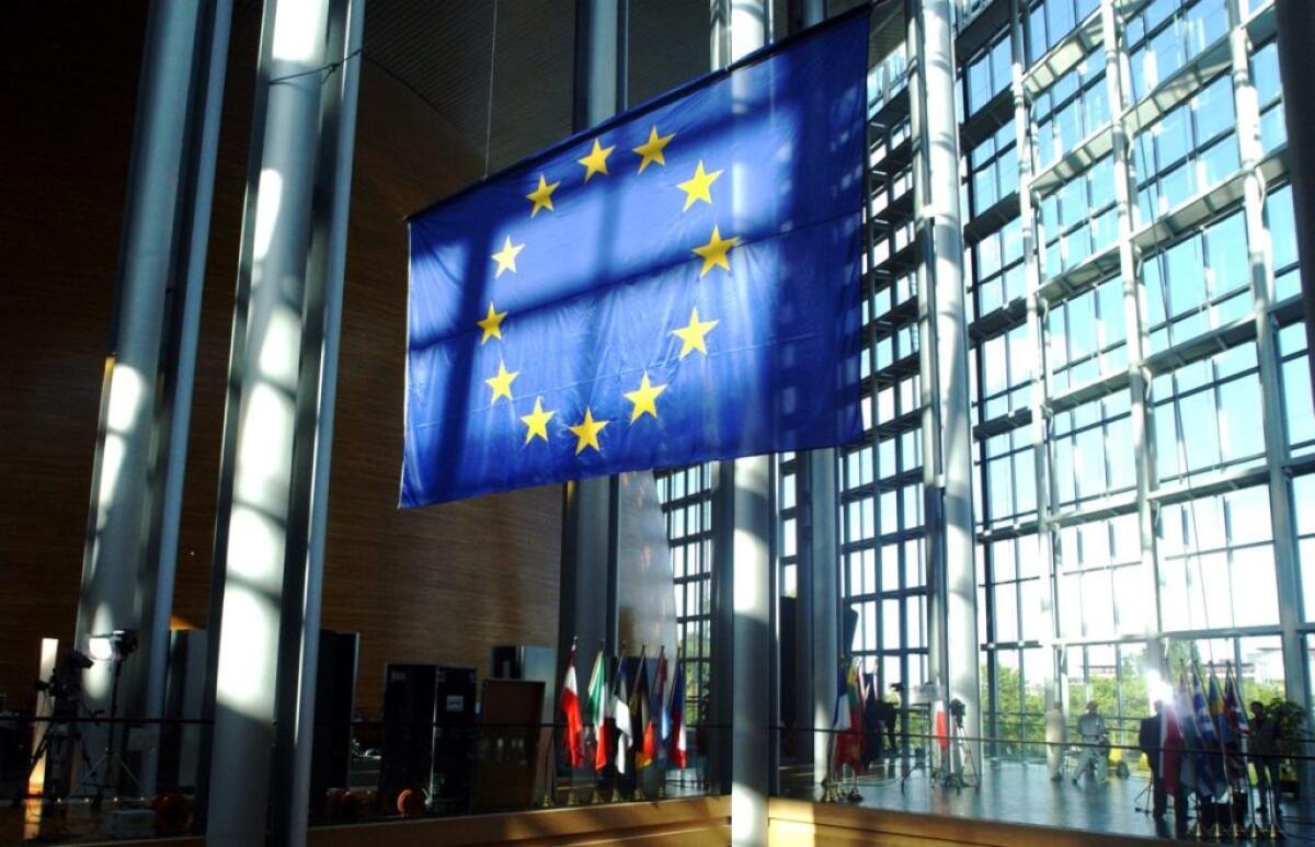 Ucraina, Ue “Kiev ha il diritto di liberare i territori occupati” -