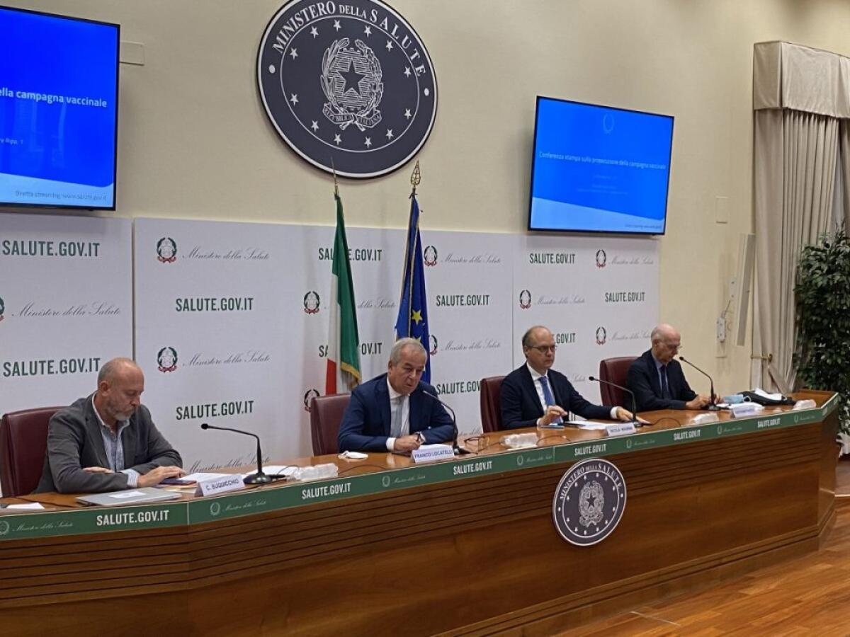 Covid, da lunedì i nuovi vaccini bivalenti - 