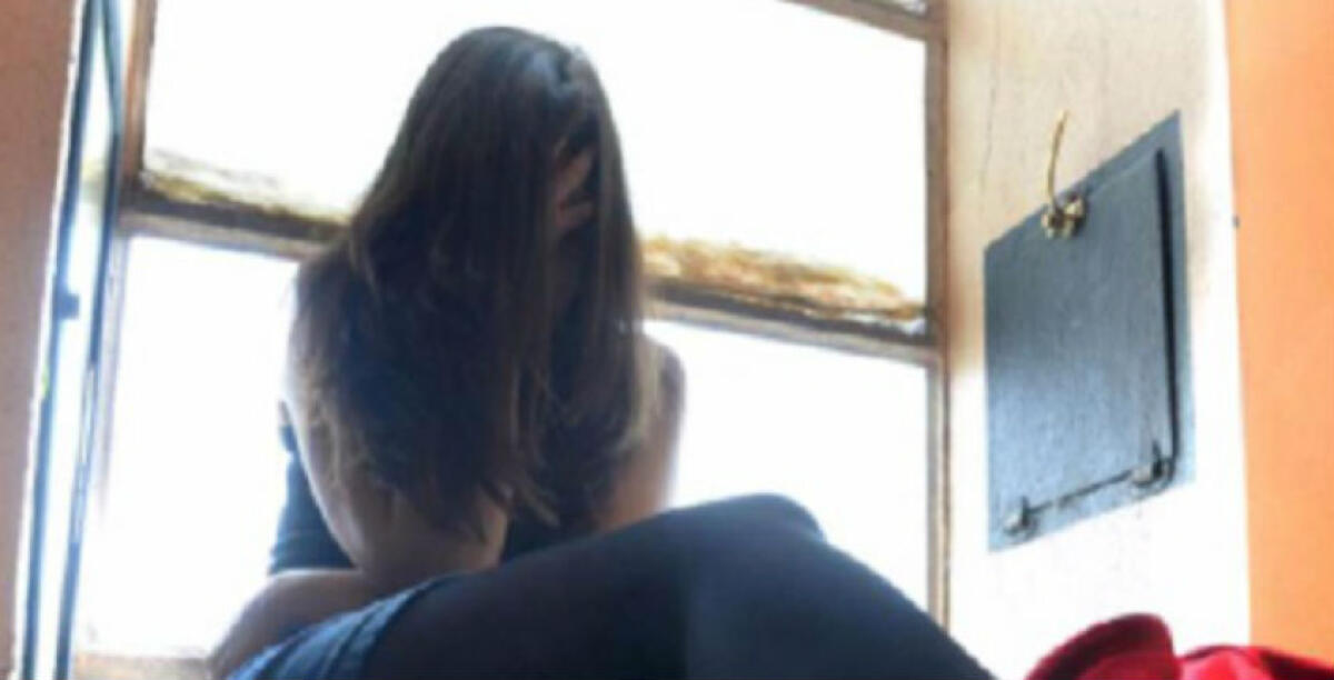 Approcci sessuali da parte del nonno, nipoti confermano davanti al gip: c'è un'indagine -