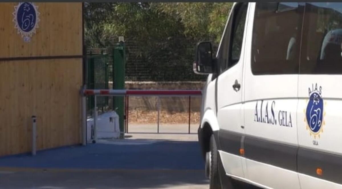 Servizio trasporto fermo, Intesa: "Disabili senza cure e lavoratori Aias a rischio" - 
