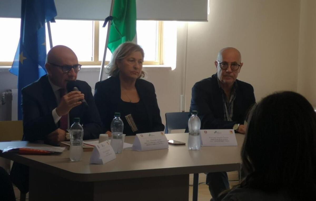 Il procuratore Asaro ha incontrato gli studenti: "Alzare la testa contro l'illegalità" - 