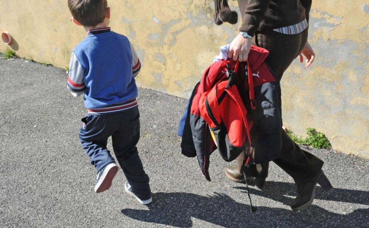 Nel 2021 in Sicilia 564 reati su minori, -16% dal 2020 - 