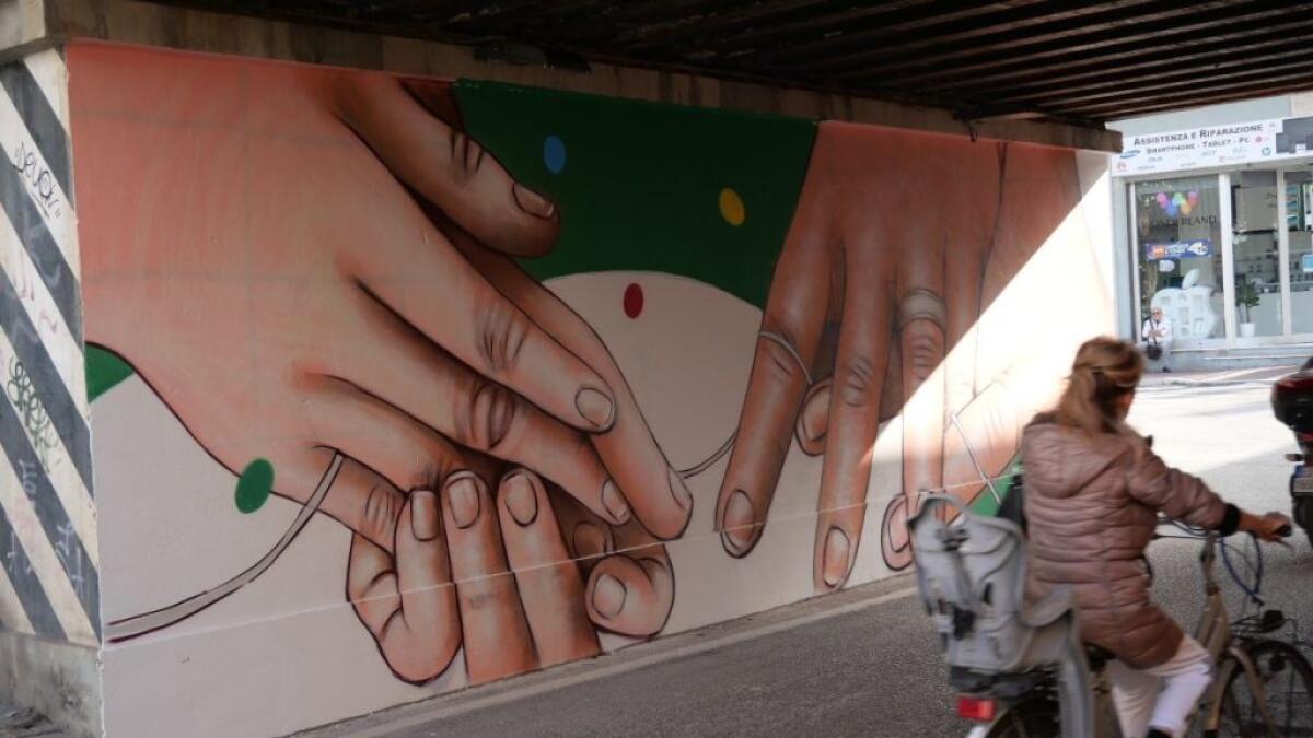 A Pesaro un murales antismog contro intolleranze e discriminazioni - 