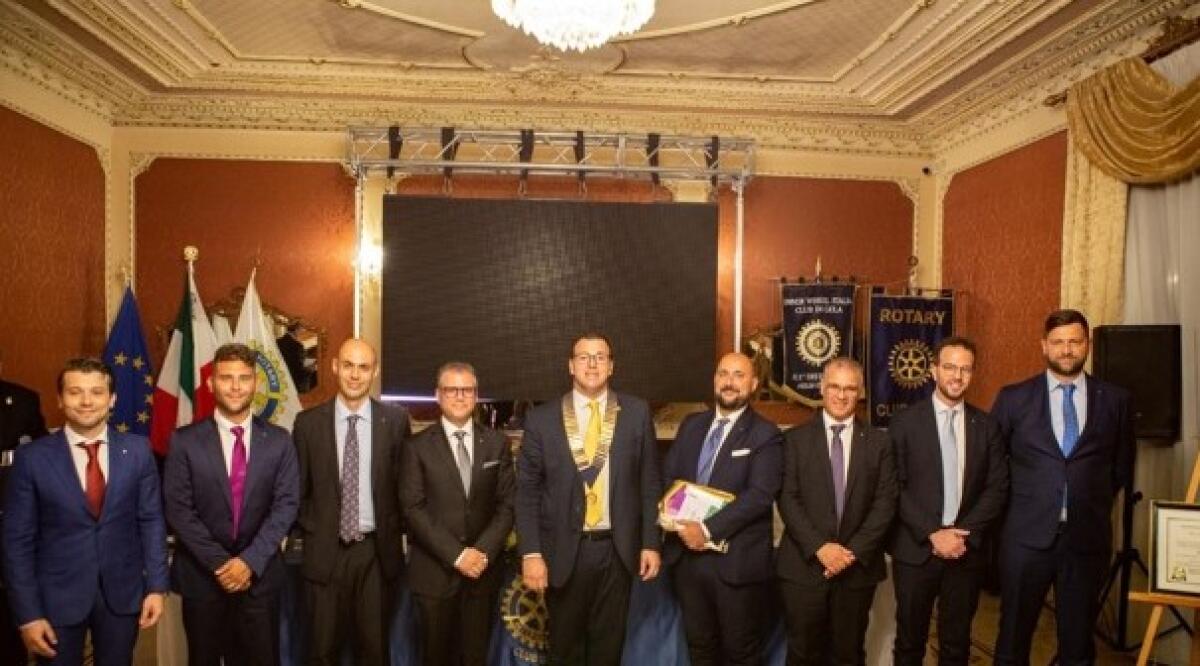 Una postazione mobile per le cure a chi ha più bisogno, insieme Rotary e l'ambulatorio solidale -