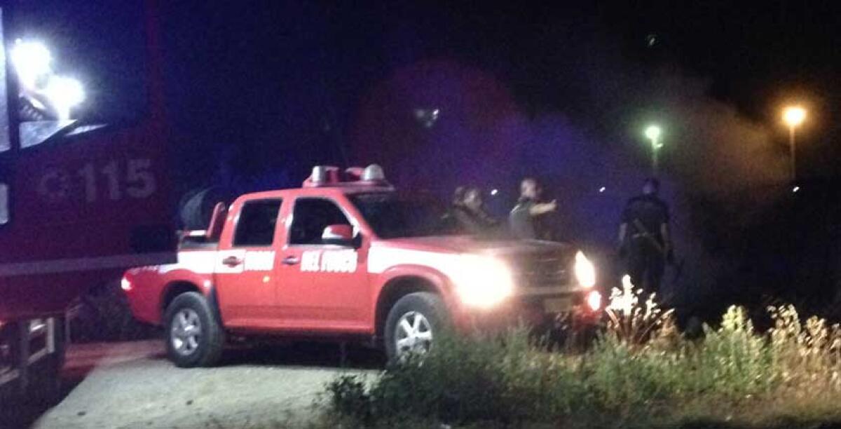 Fuoco a Marchitello, due auto in fiamme: sono di una coppia di coniugi -