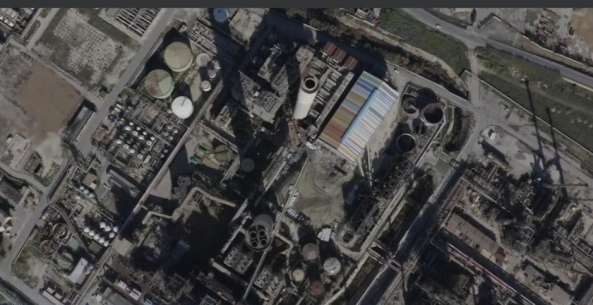 Via quadricanne di raffineria, cambia definitivamente lo skyline dello stabilimento - 