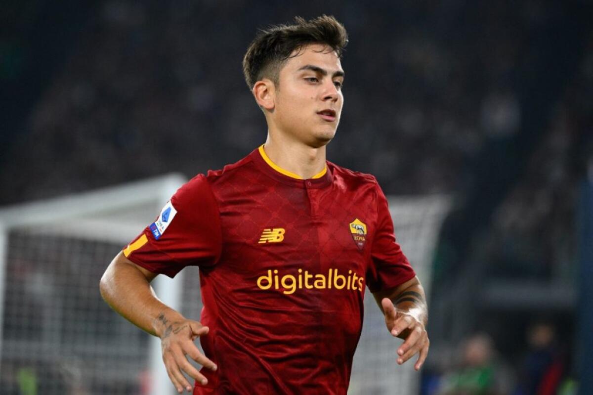 La Roma piega il Lecce, per Dybala gol e infortunio - 