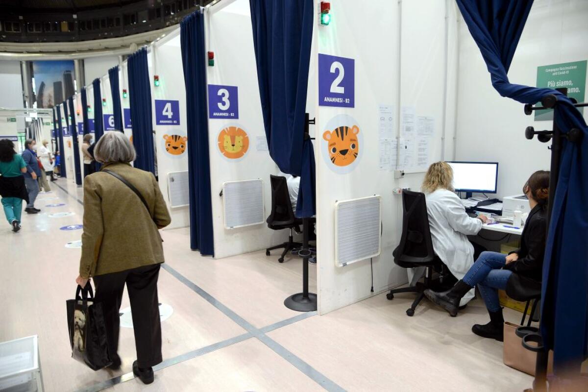 Covid, 35.043 nuovi contagi e 93 decessi. Positività al 16,2% - 