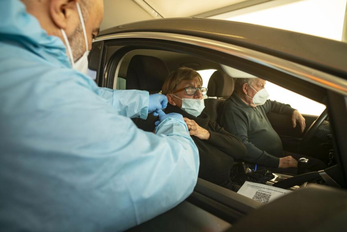 Covid, 38.969 i nuovi positivi. 73 le vittime - 