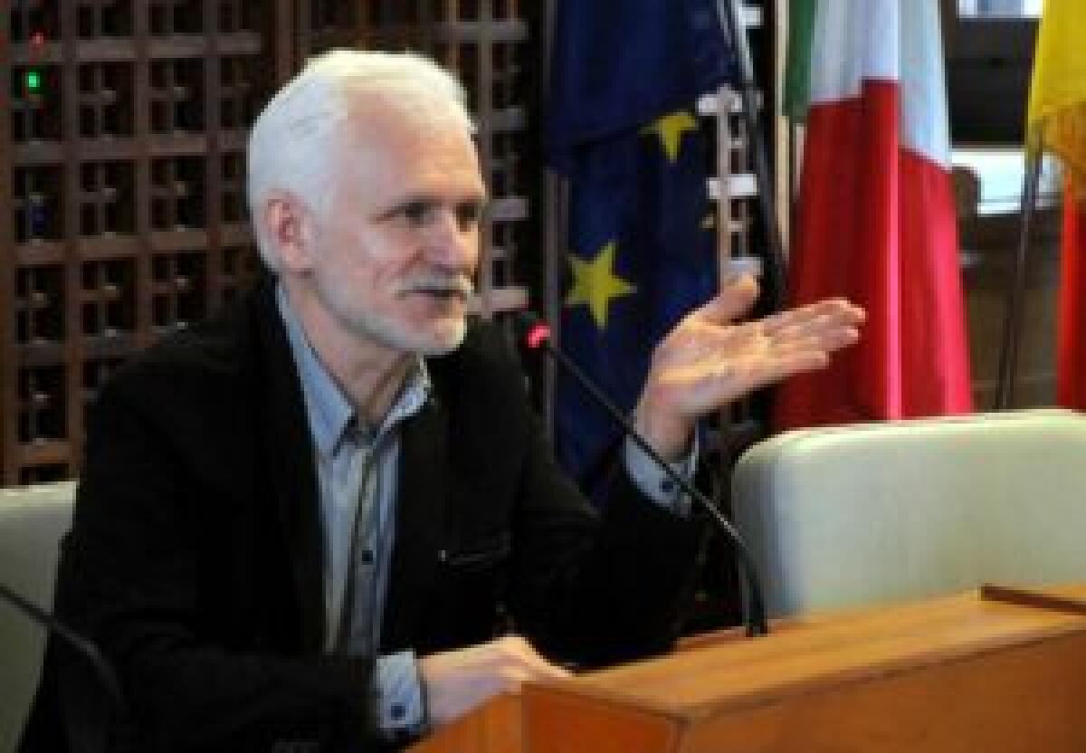 Nobel per la pace a Bialiatski e a due organizzazioni per i diritti umani - 