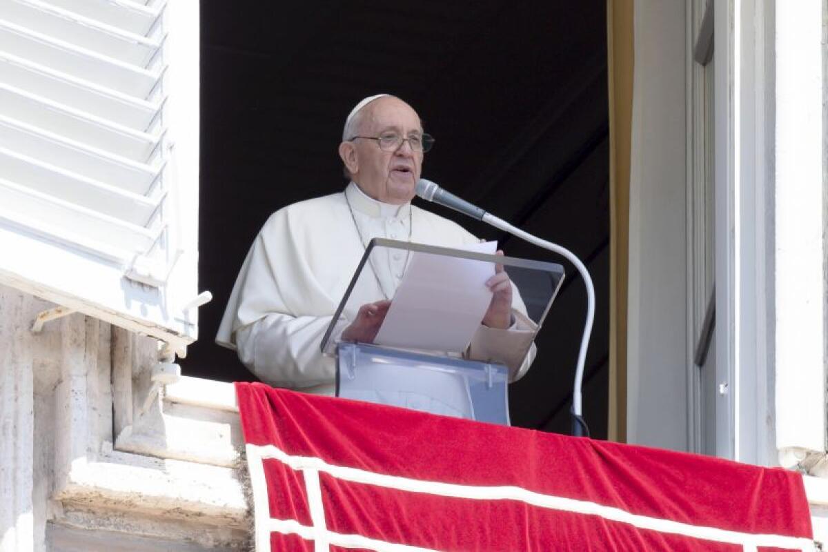 Papa “L’esclusione dei migranti è schifosa e criminale” - 