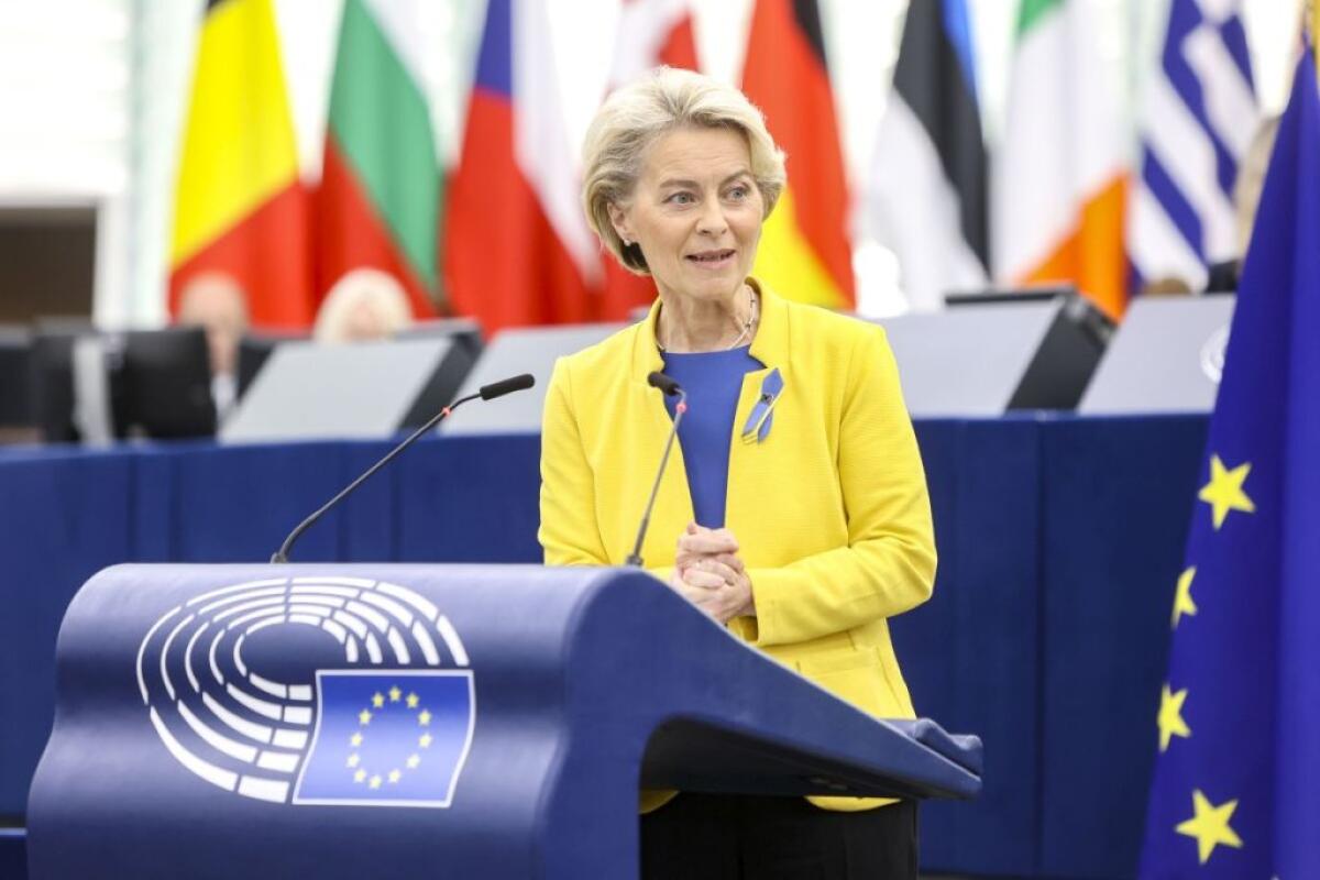 Gas, Von der Leyen “Pronti a studiare un price cap temporaneo” - 