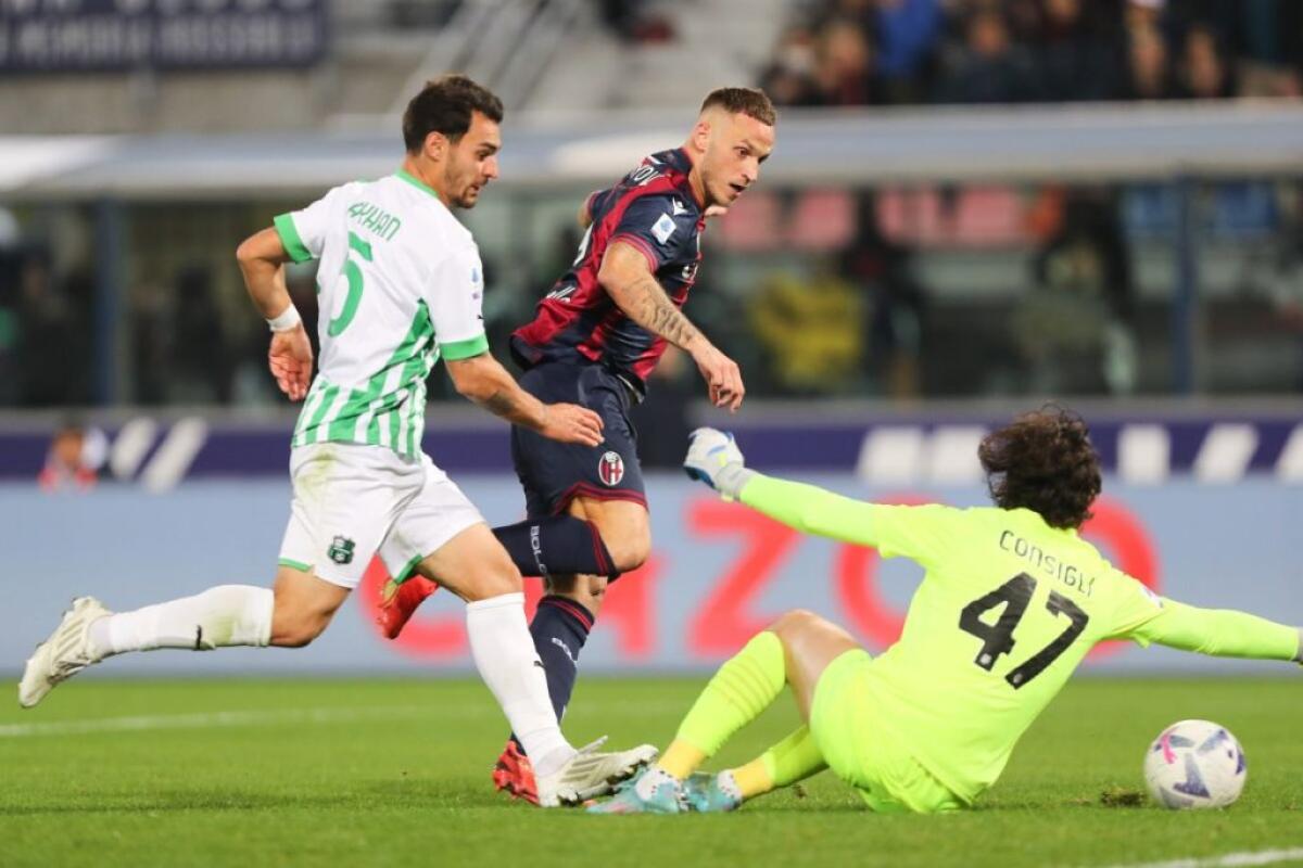 Tris al Sassuolo, il derby emiliano è del Bologna - 