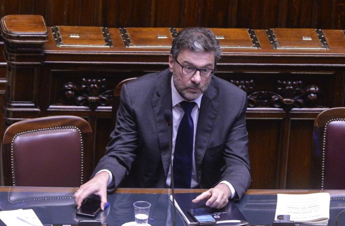 Giorgetti all’Eurogruppo “Saremo realisti e prudenti” - 