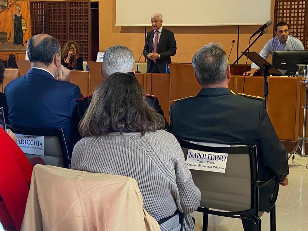 Violenza donne, Midiri “Scuola e università devono educare i ragazzi” - 