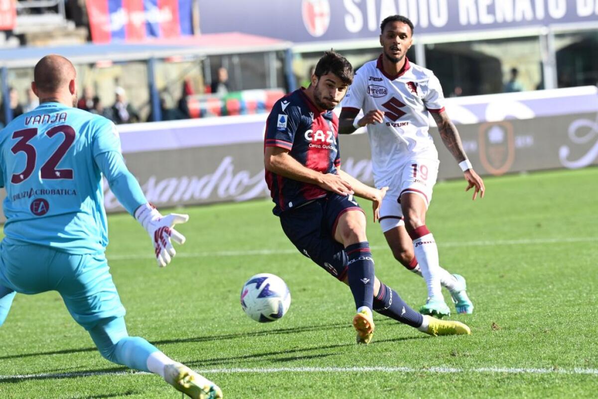 Il Bologna rimonta il Torino e vince 2-1 - 