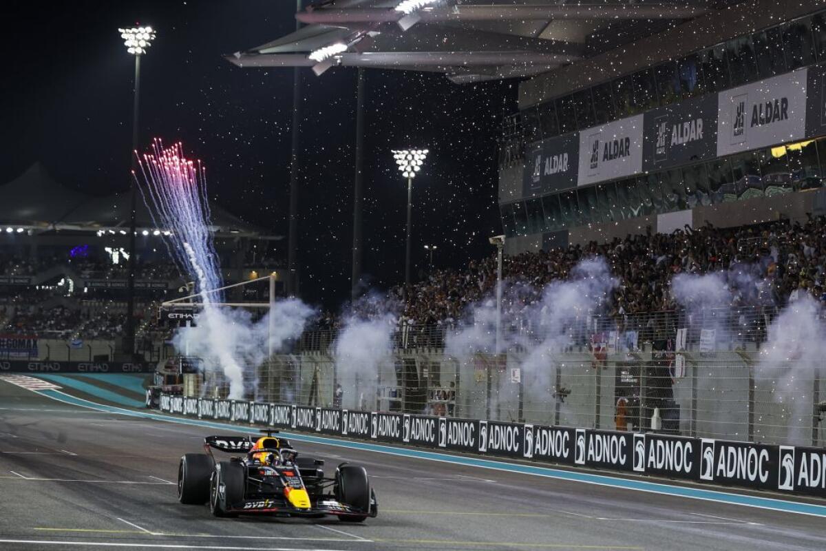 Verstappen vince ad Abu Dhabi, Leclerc 2° in gara e nel Mondiale - 