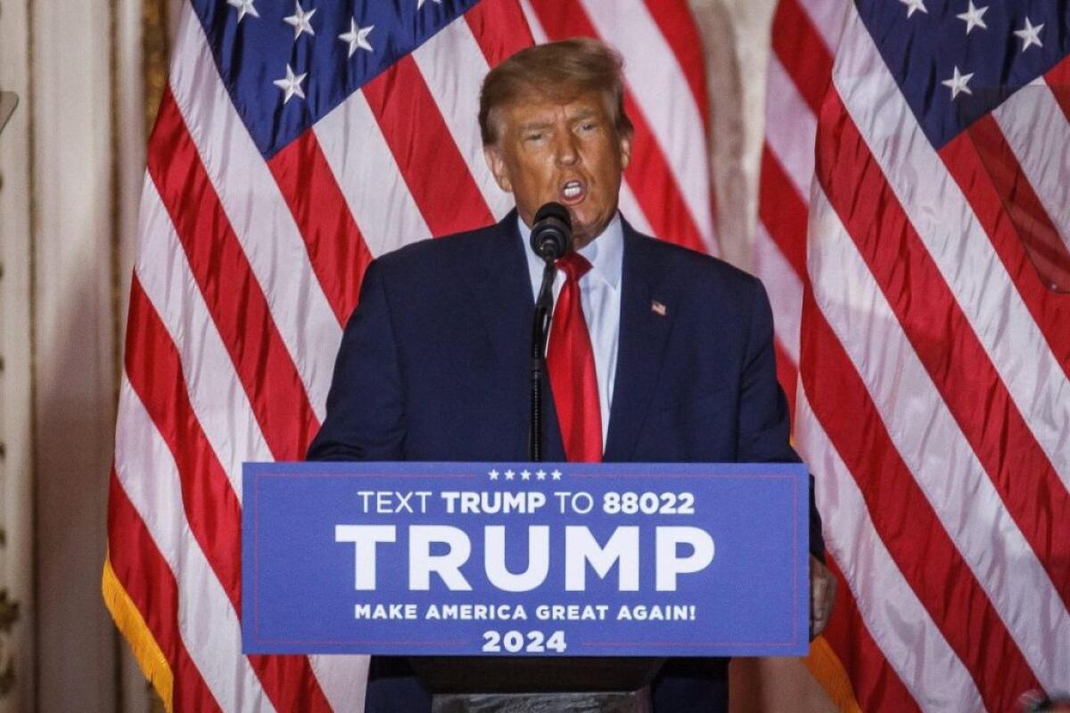 Usa, Donald Trump si candida alle presidenziali del 2024 - 
