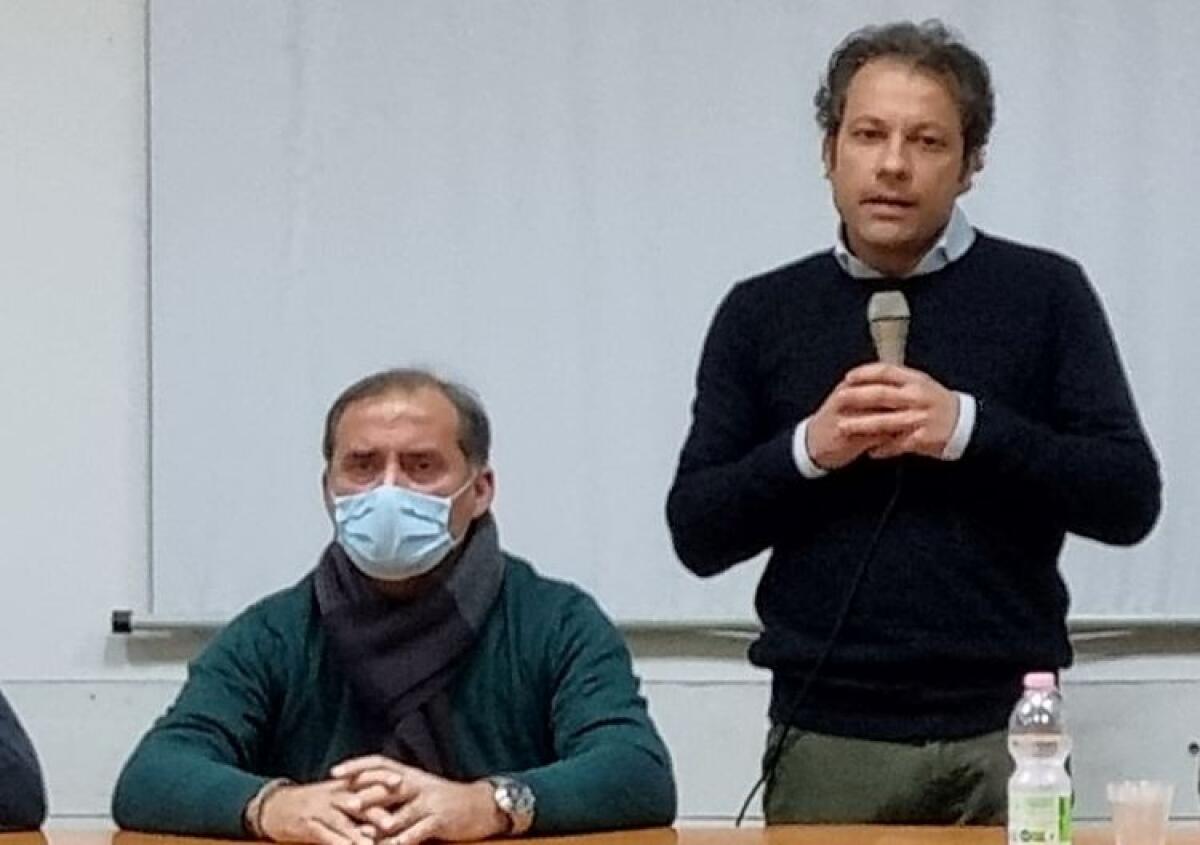 Nuova Dc traccia la linea: "Giunta azzerata e aperture al centrodestra, altrimenti lasciamo" - Il coordinatore territoriale Nuova Dc Natino Giannone e l'assessore Giuseppe Licata (dirigente del partito)