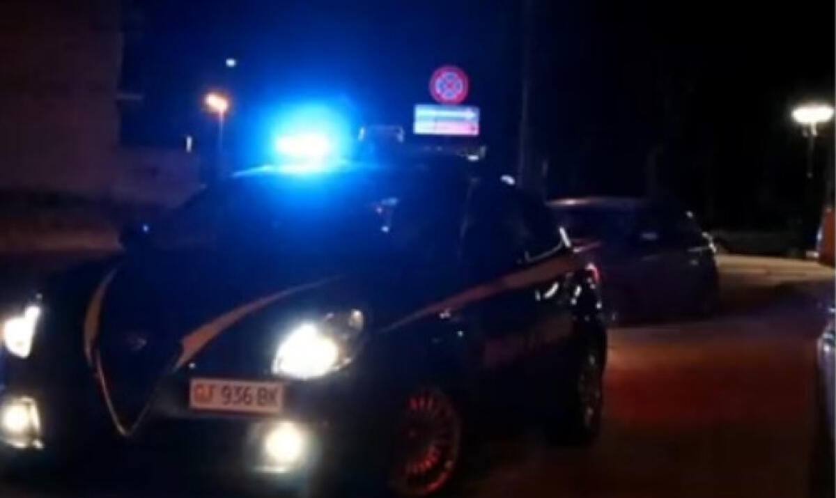 Fermato in una stazione di servizio, aveva cocaina: patteggiamento per un trentunenne - 