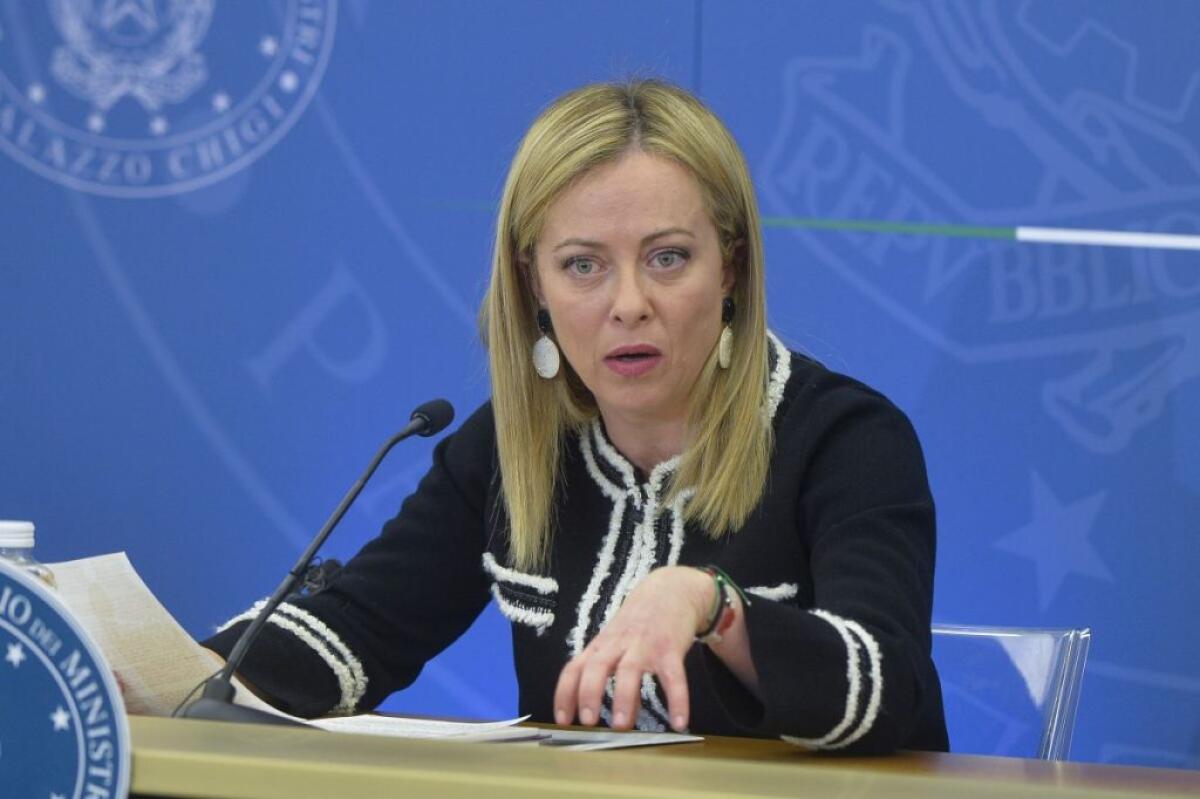 Manovra, Meloni “Al lavoro su una legge attenta a famiglie e imprese” - 