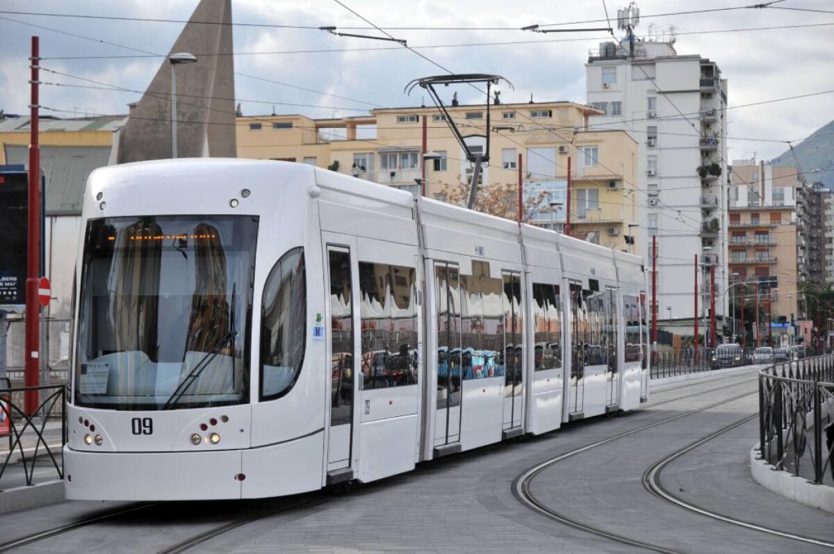 Palermo, ok da Giunta all’atto di indirizzo sui problemi connessi alle nuove linee Tram - 