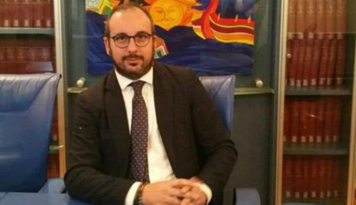 "Incendio a pochi metri da un volto dello Stato", Giudice: "Città violentata da antimafia parolaia" - Il sindacalista Cgil Ignazio Giudice