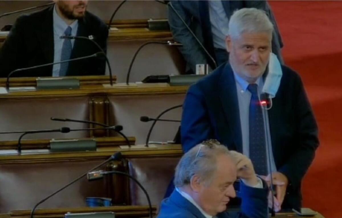 "Alternativi a Greco", Arancio: "Pd deve rilanciarsi, maggioranza non è d'accordo su nulla" - Arancio in aula all'Ars