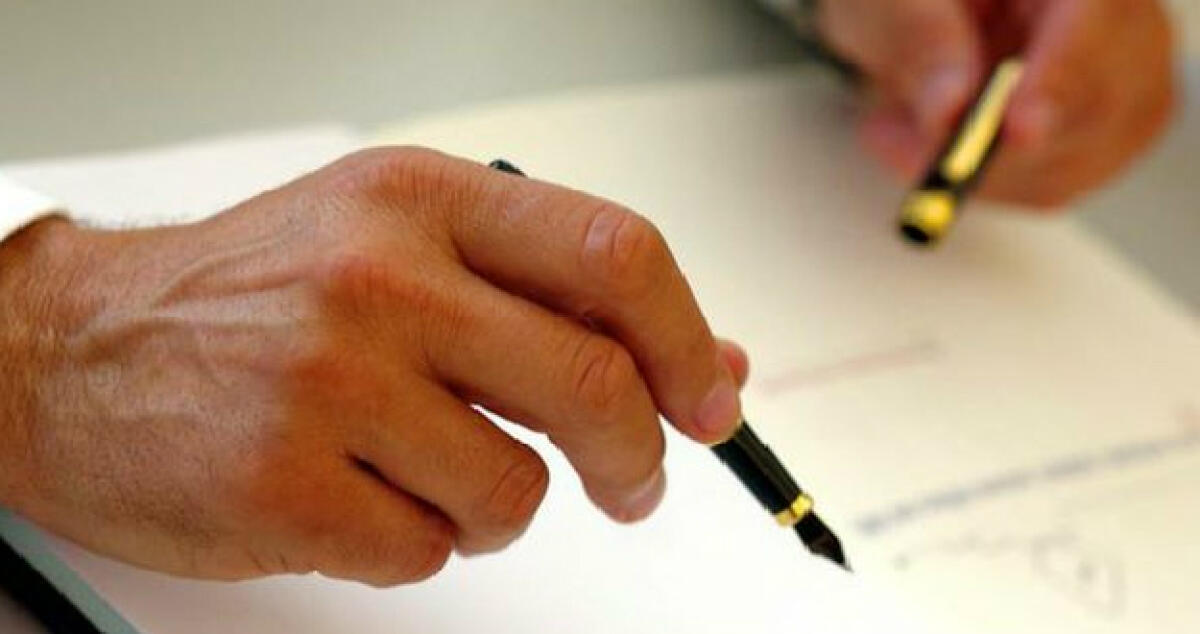 Nessuna firma falsa, cade accusa mossa ad un legale: è stato assolto - 