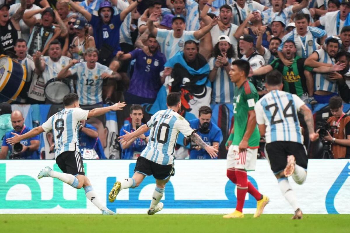 L’Argentina si rialza con Messi e Fernandez, 2-0 al Messico - 