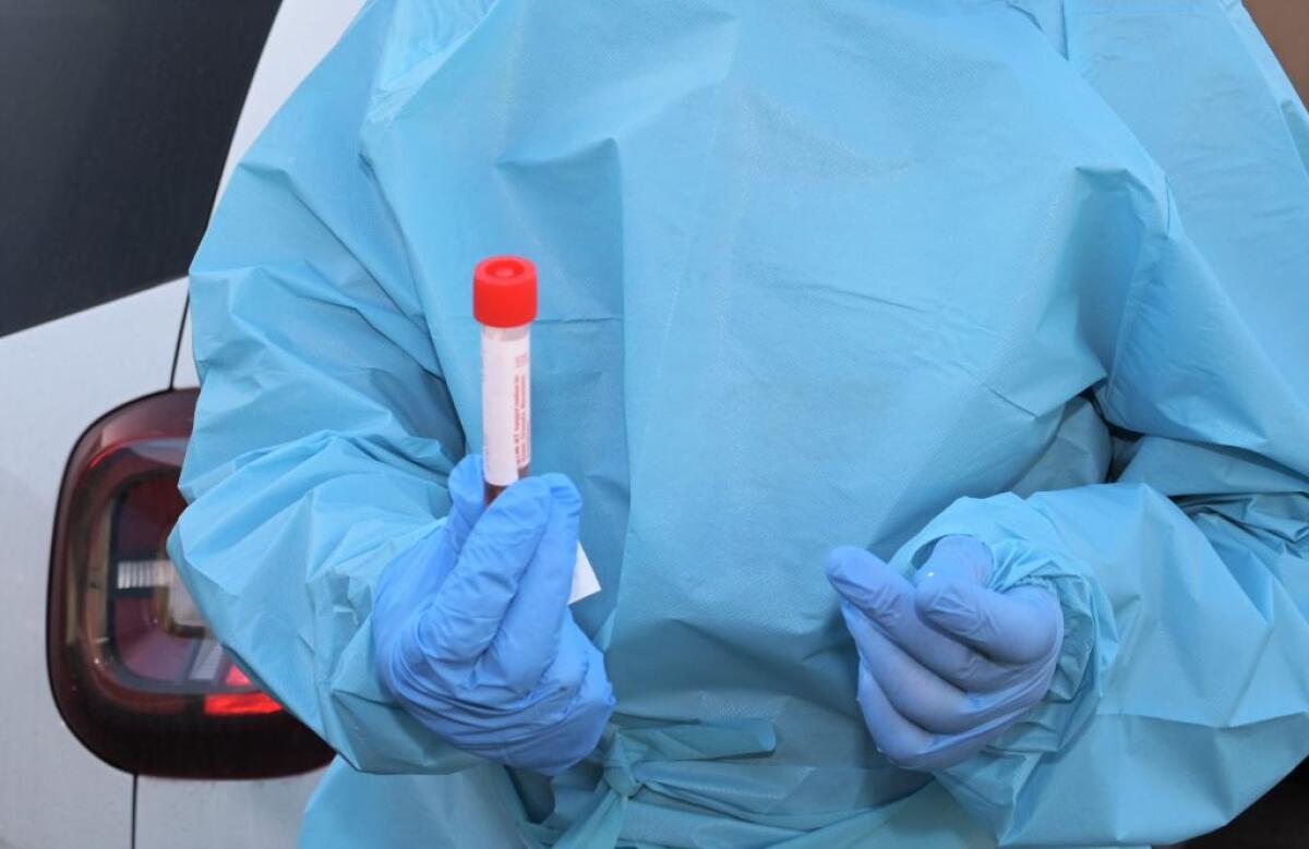 Covid, in Sicilia contagi e ospedalizzazioni in lieve diminuzione - 