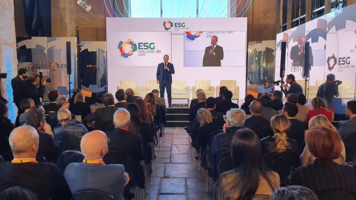 Iren presenta 12 sfide per la sostenibilità e premia tesi di laurea - 