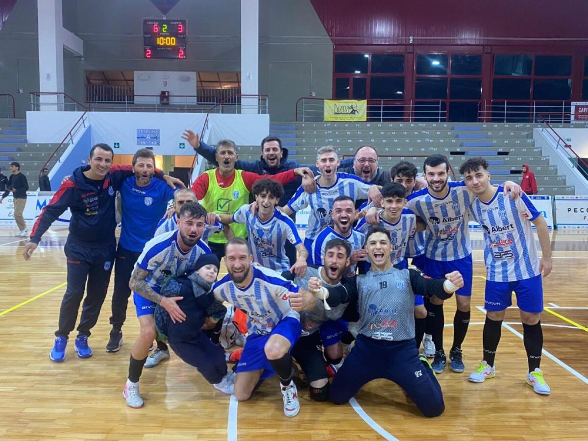 Il Gela futsal vola, 6-3 al Montalbano e primato ancora confermato - La formazione di calcio a 5 della SSD Gela allenata da Enzo Fecondo 