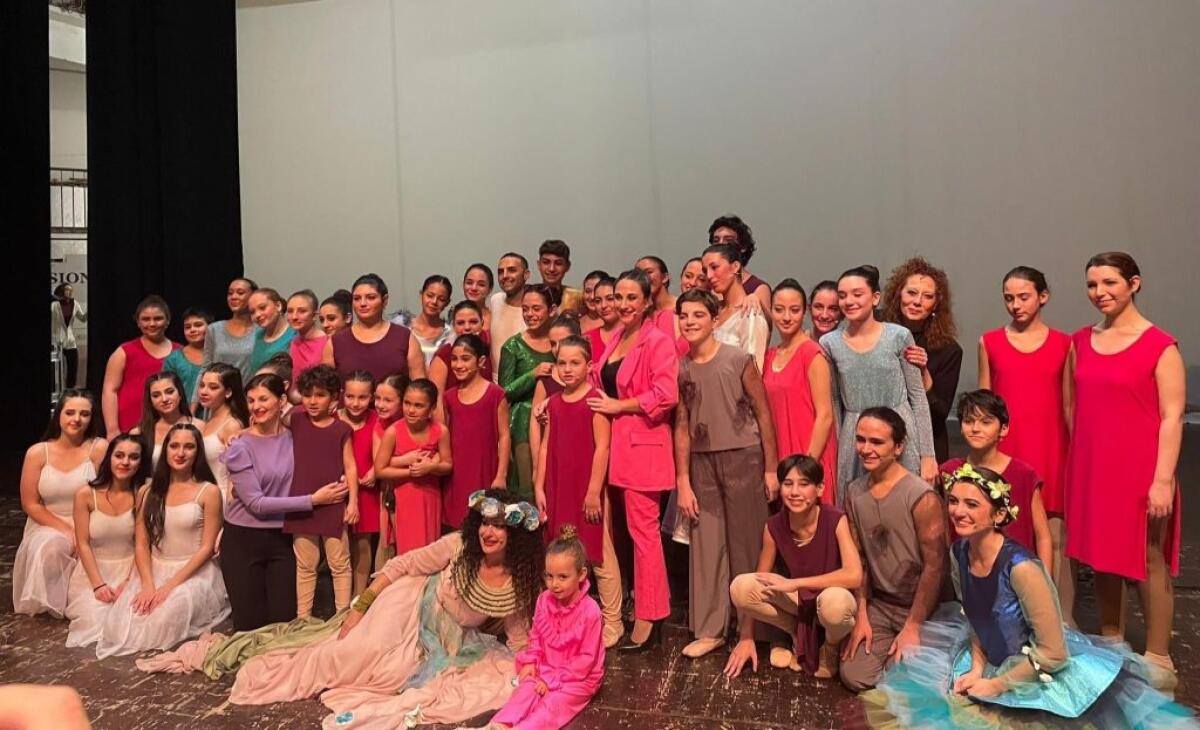 Al Metropolitan "La Creazione dell'universo", tanti giovani gelesi sul palco - 