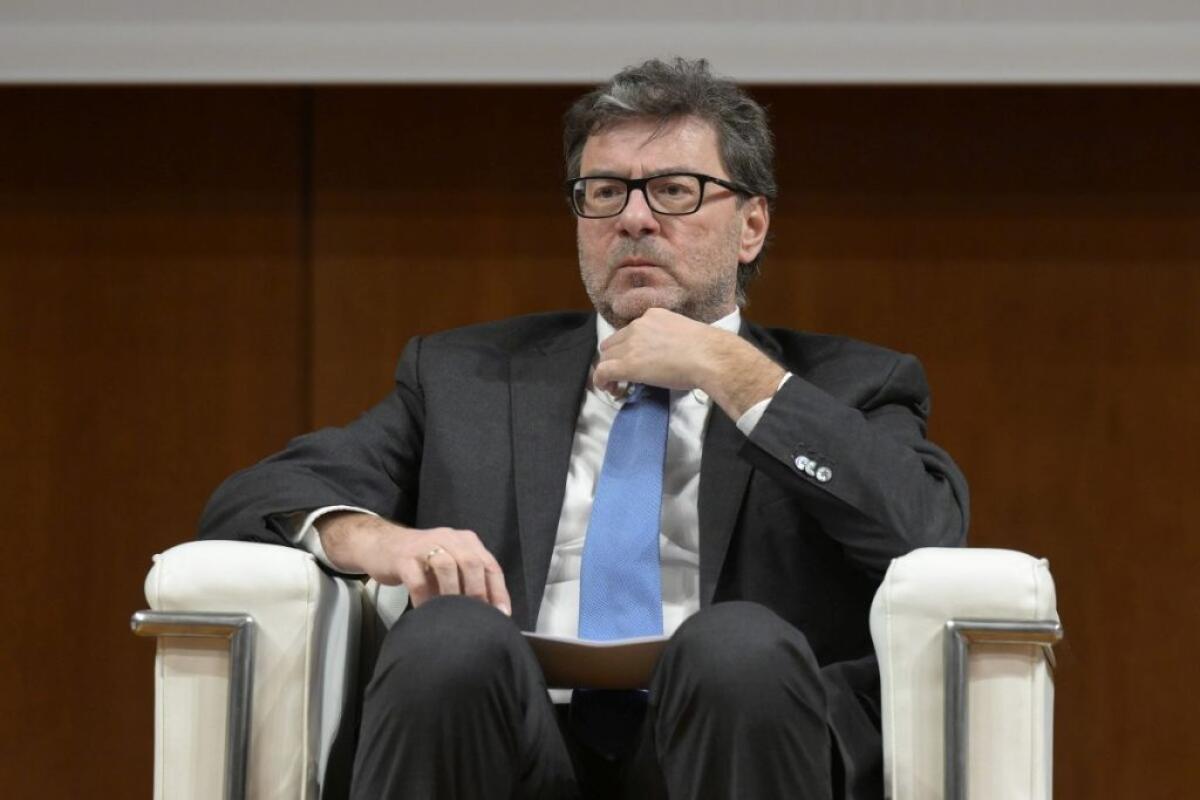 Pensioni, Giorgetti “La vera riforma è incentivare la natalità” - 