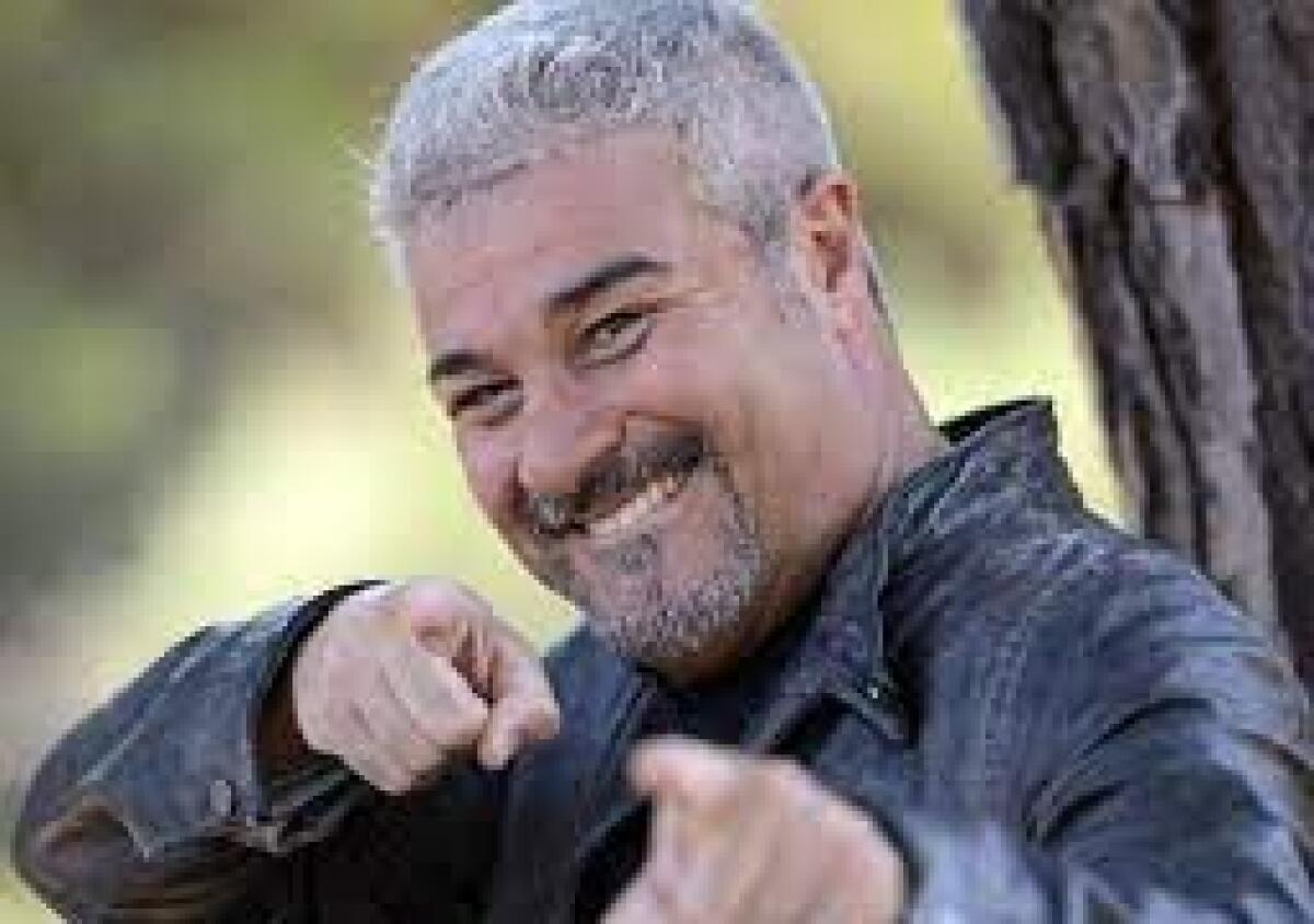 "50 sfumature di Pino", lo spettacolo di Pino Insegno domani all'Antidoto - 