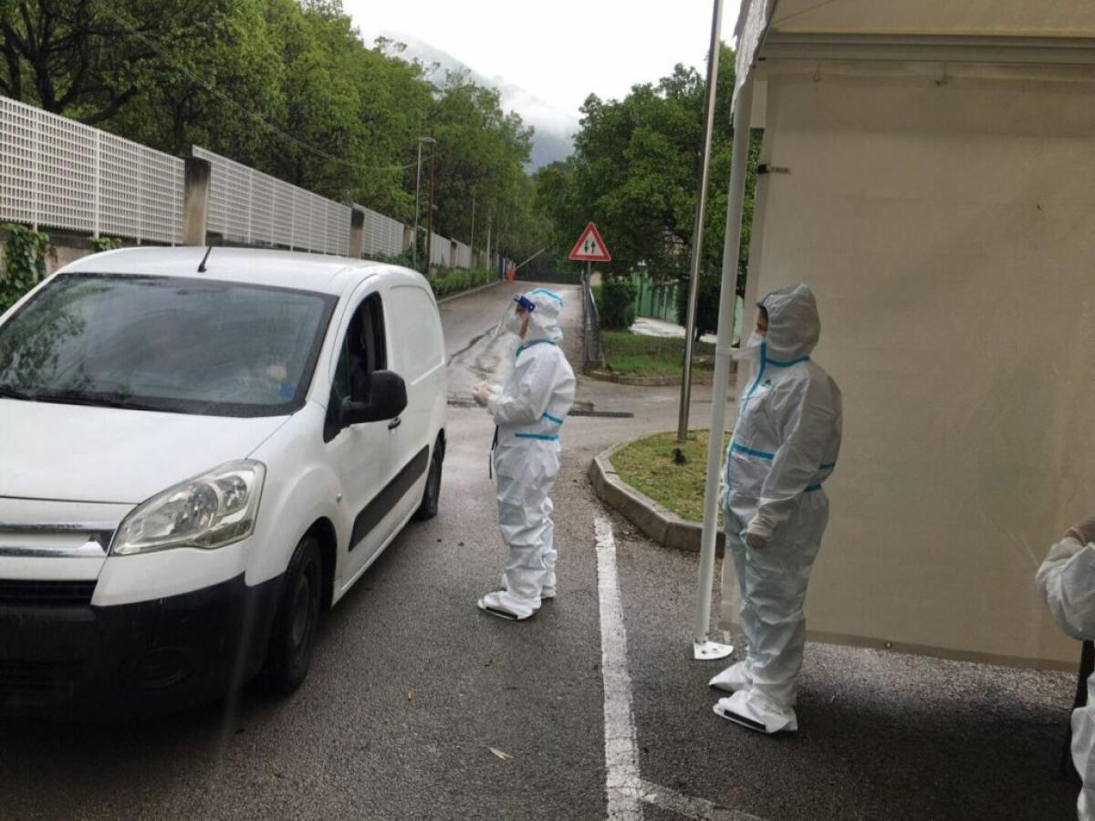 Covid, 1100 tamponi durante le feste natalizie nei drive-in dell’Asp di Palermo - 