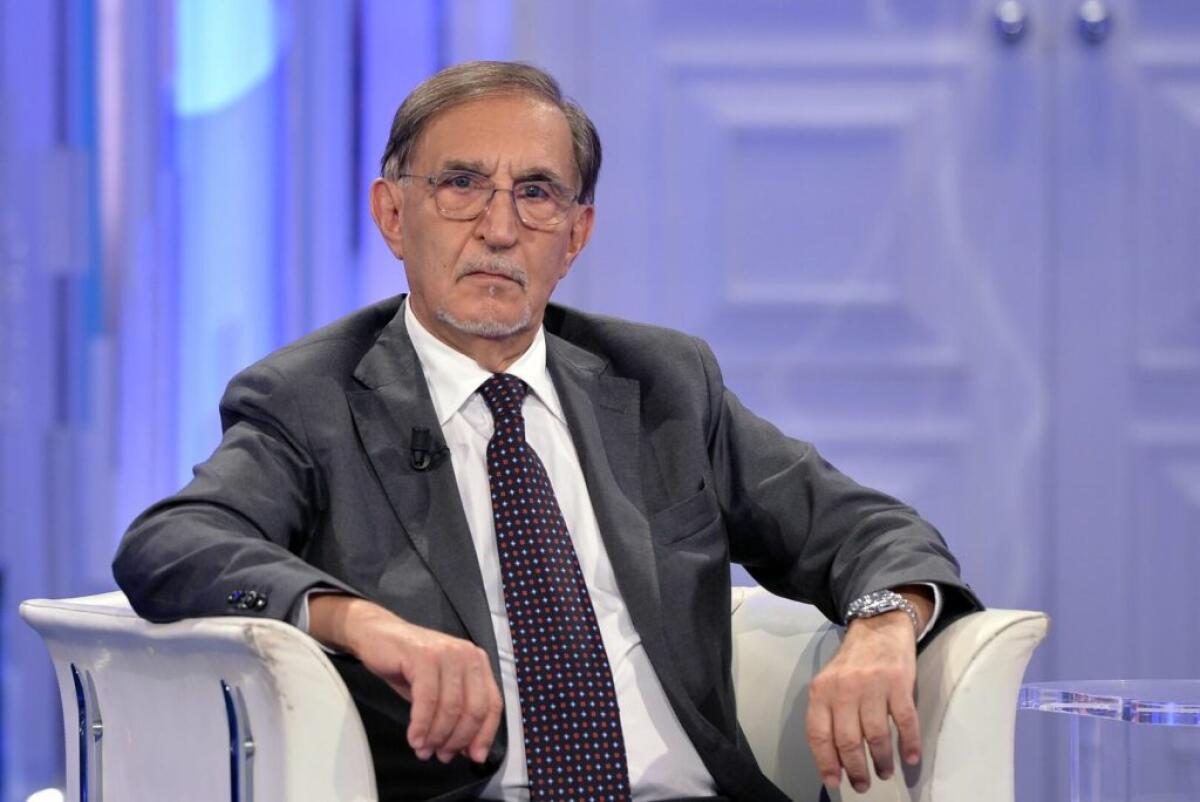 Manovra, La Russa “L’esercizio provvisorio sarebbe un danno” - 