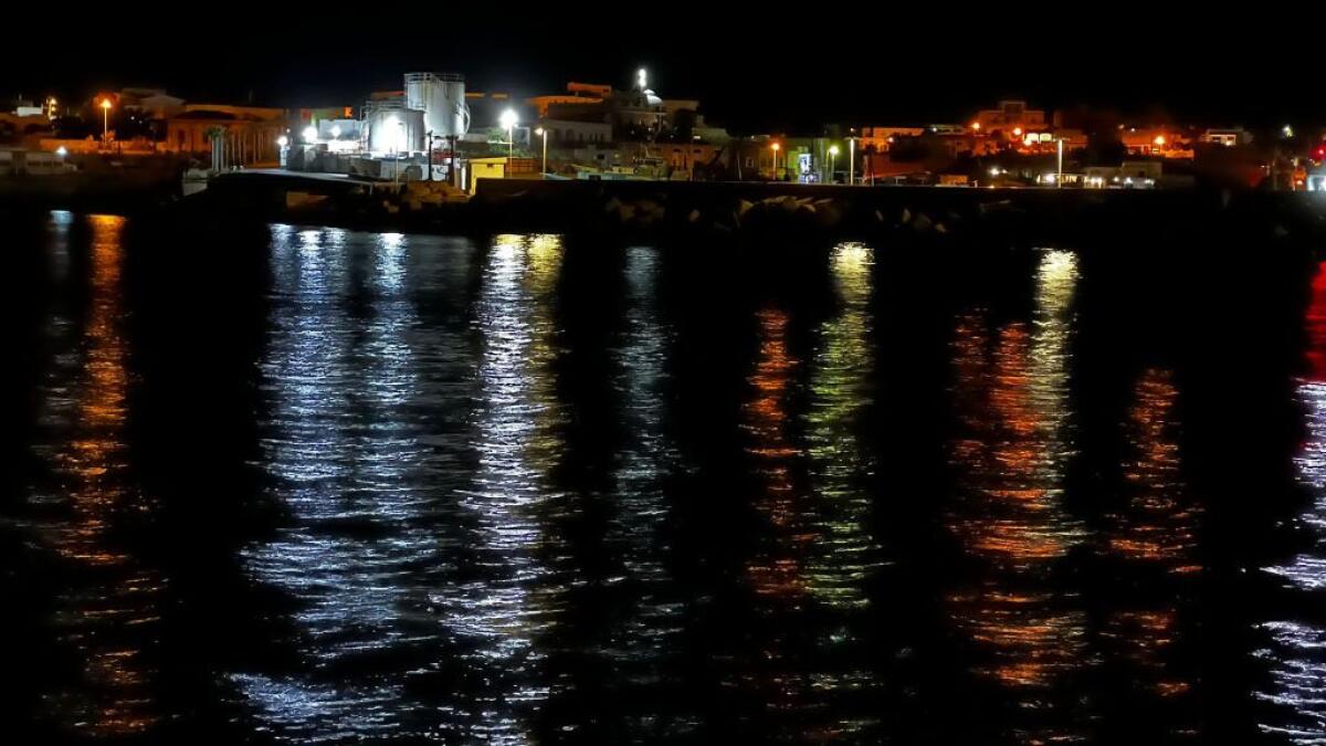 Immigrazione, Altro sbarco a Lampedusa. Portati in salvo 40 naufraghi - 