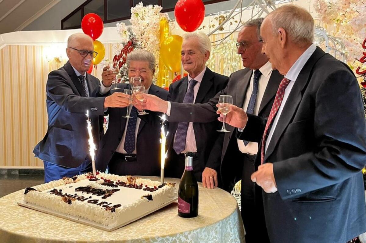 Oltre 240 pionieri e Veterani Eni si ritrovano per scambiarsi gli auguri natalizi - 