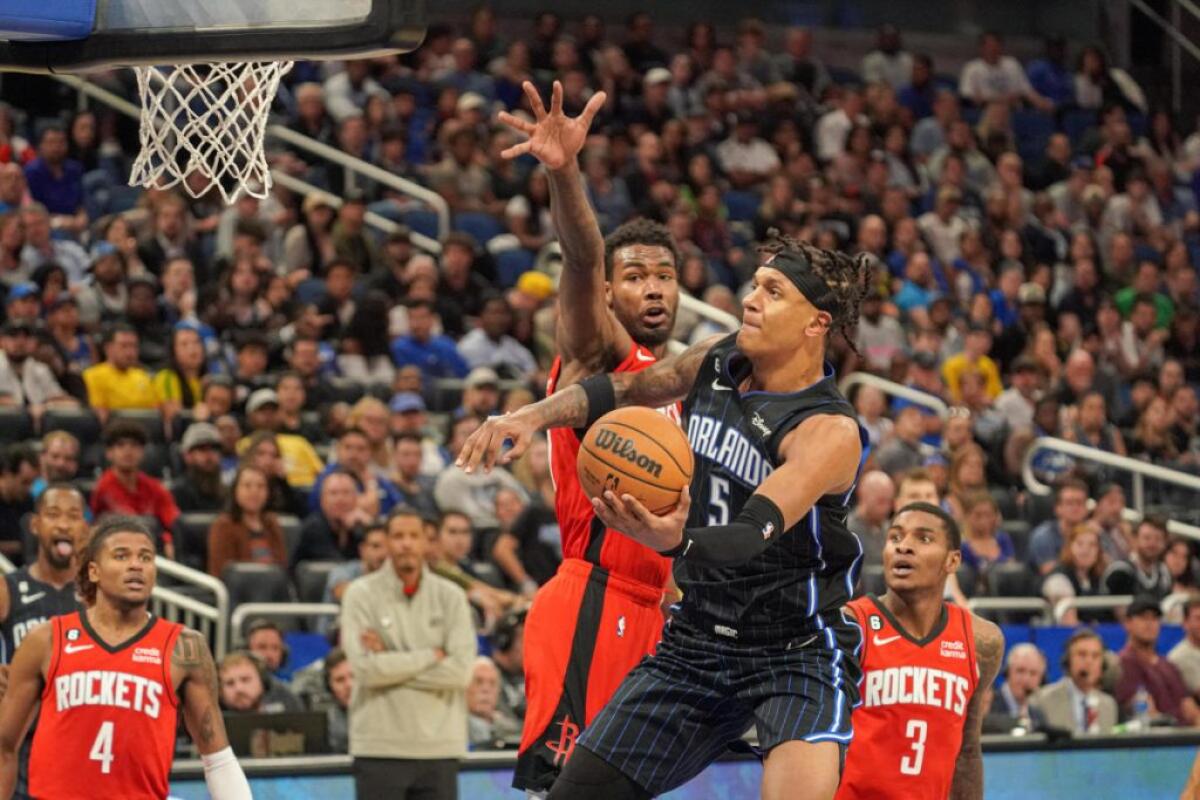 Orlando vince a Philadelphia, 29 punti di Banchero - 