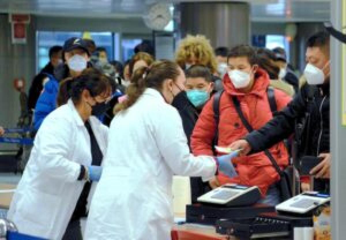 Ue, introdurre l’obbligo del test Covid dalla Cina prima della partenza - 