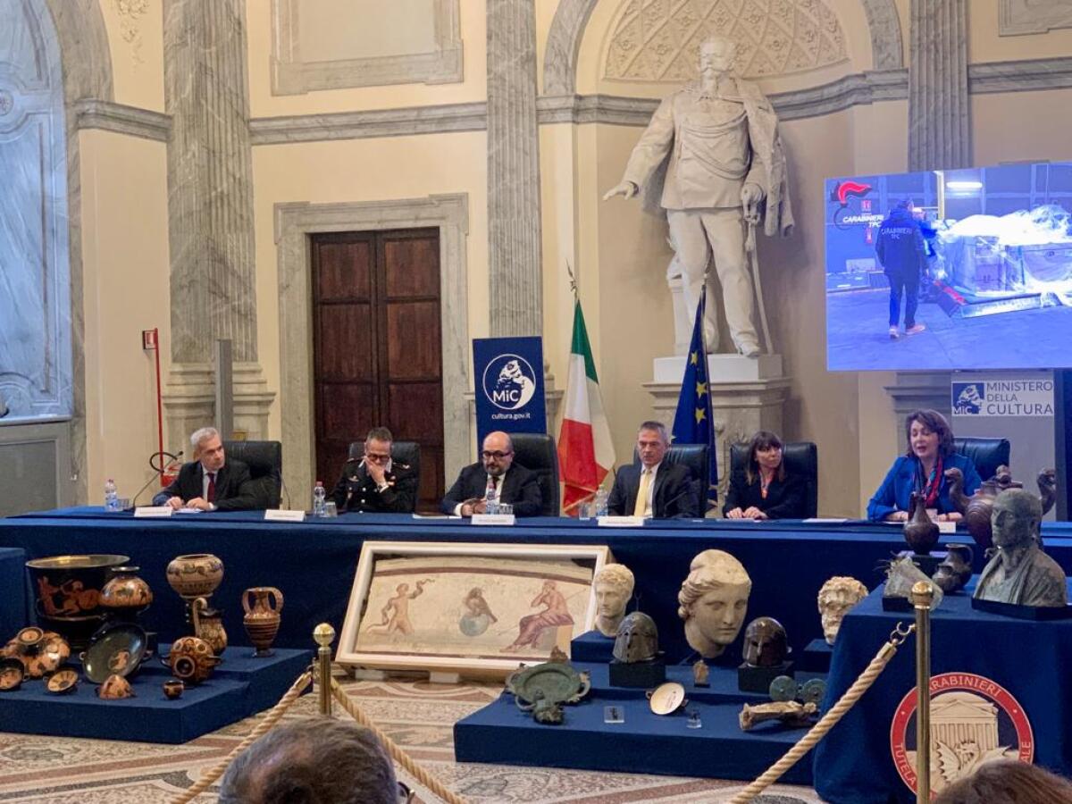 60 reperti archeologici tornano in Italia dagli Stati Uniti - 