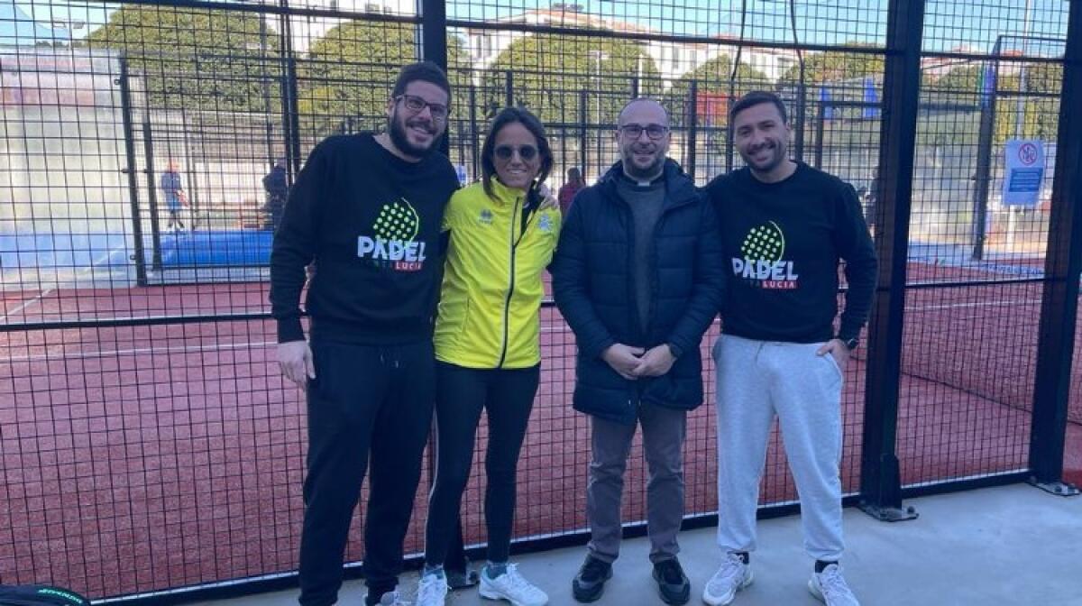 Riparte il padel a Santa Lucia, nei campi del centro sportivo anche l'Athletica Vaticana - Giocolano, Lisciandra, Turco e don Filippo Celona della parrocchia Santa Lucia