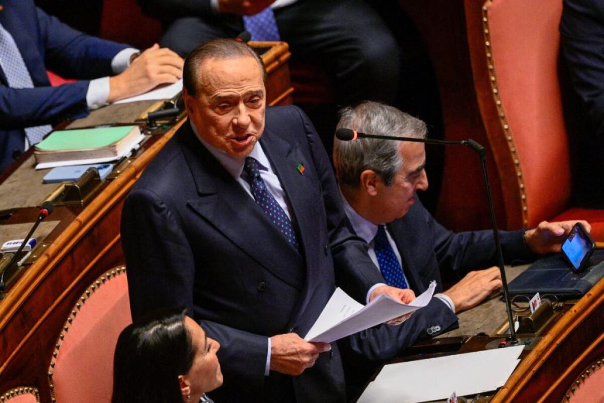 Berlusconi “Impegno per portare le pensioni minime a mille euro” -