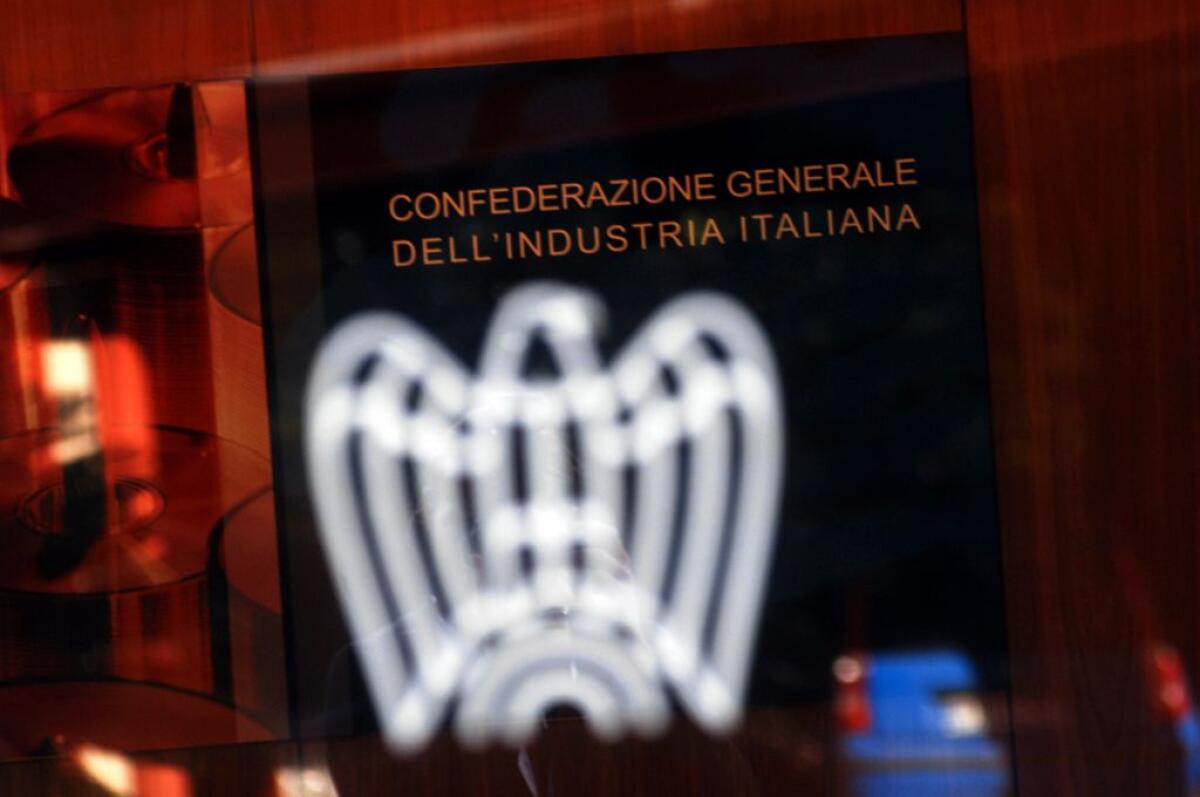 Confindustria, evitata la recessione anche nel primo trimestre 2023 - 