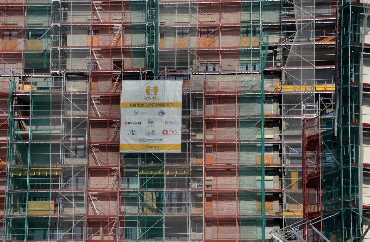 Superbonus, spesi 71,7 mld per riqualificare il 3,1% degli edifici - 