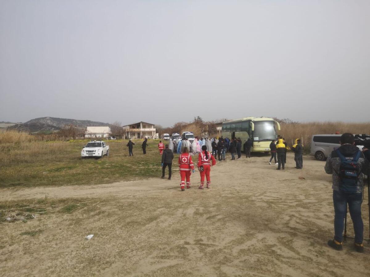 Tragedia Crotone, sale numero vittime. Occhiuto “si arriverà a 100” - 