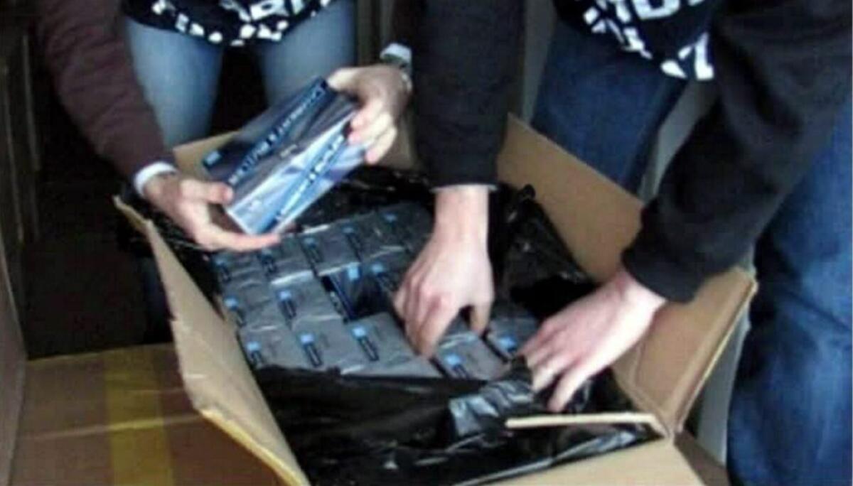 Sigarette di contrabbando provenienti dal Nord Africa, arresti e sequestri - 