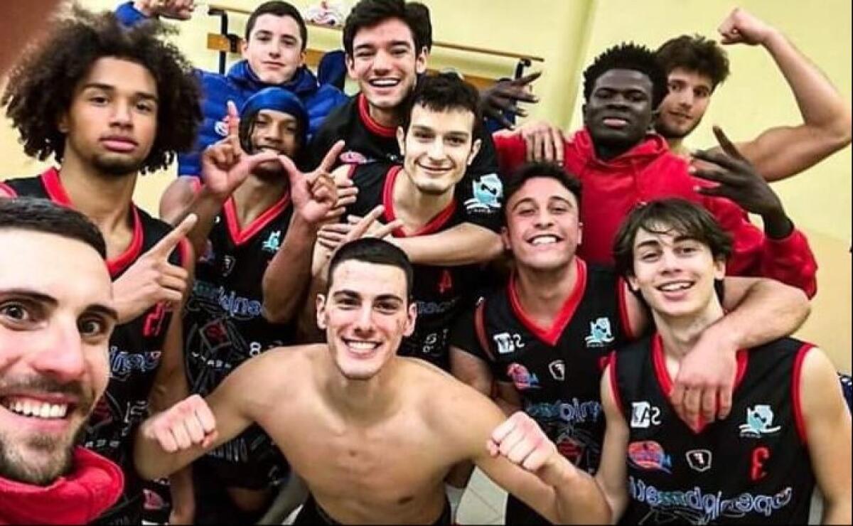 Melfa’s basket finalmente! Arriva il primo brindisi - 